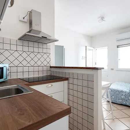 Apartment Sweet House